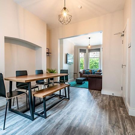 Pass The Keys Beautiful 4Br Restored Red Brick Cafes And Park Belfast Eksteriør billede