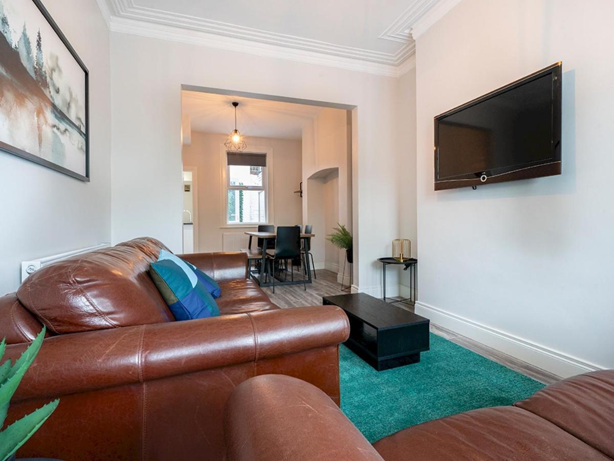 Pass The Keys Beautiful 4Br Restored Red Brick Cafes And Park Belfast Eksteriør billede