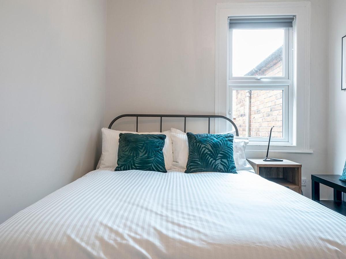 Pass The Keys Beautiful 4Br Restored Red Brick Cafes And Park Belfast Eksteriør billede