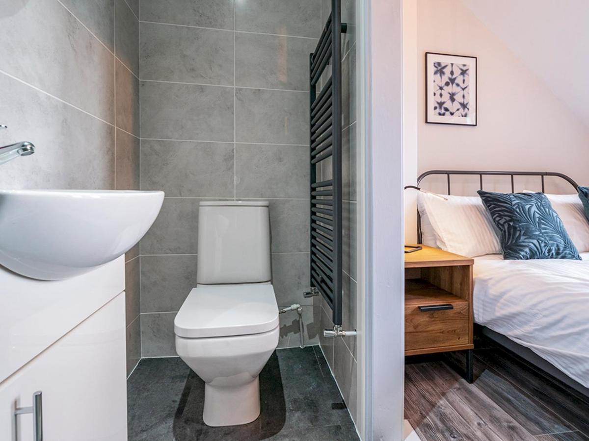 Pass The Keys Beautiful 4Br Restored Red Brick Cafes And Park Belfast Eksteriør billede